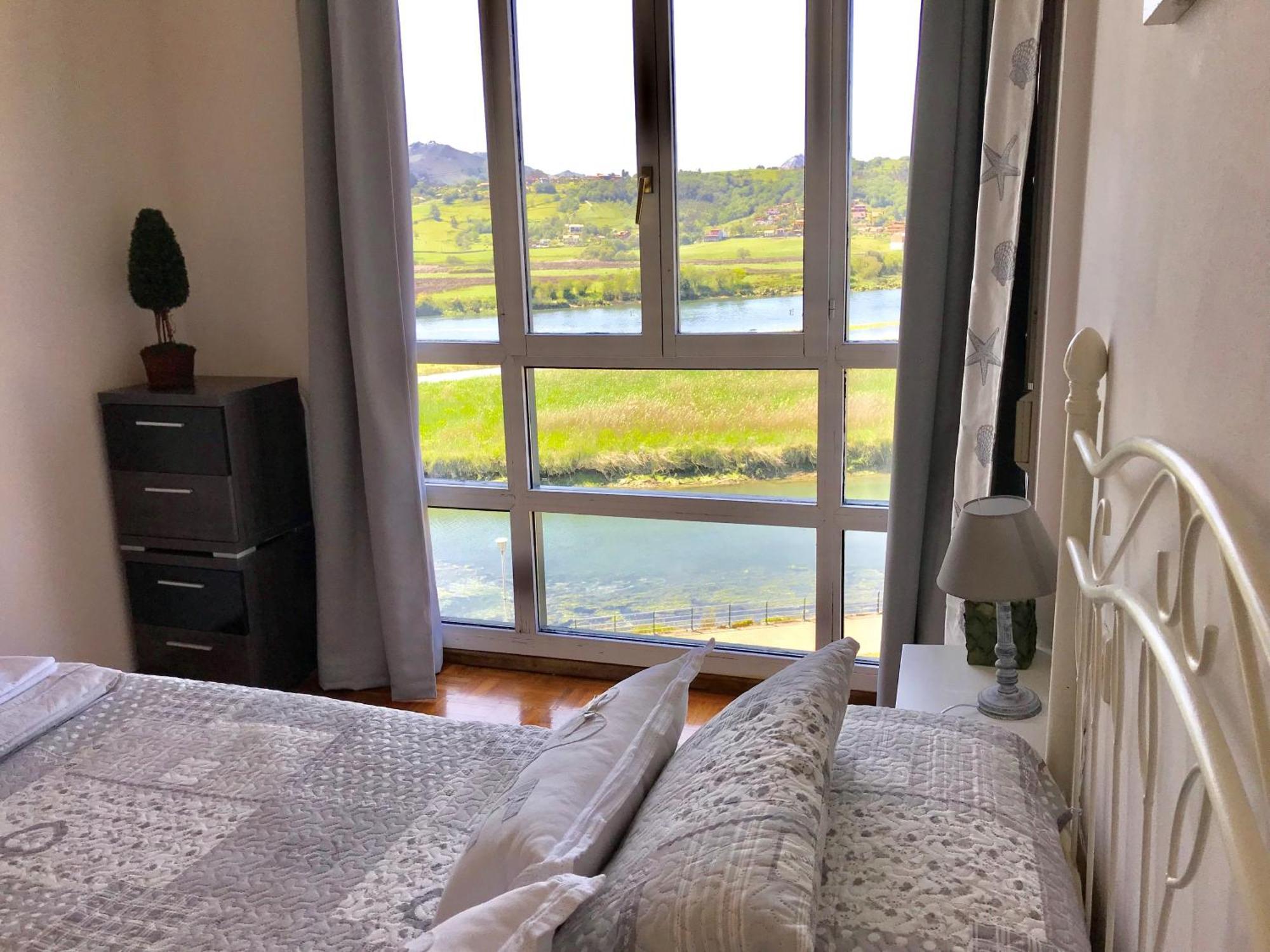 Apartamento Con Vistas Espectaculares Al Rio Sella Ribadesella Exterior photo